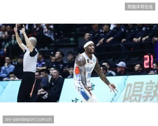 科纳特续约风波影响雄鹿阵容调整：腾飞或迷失的关键抉择